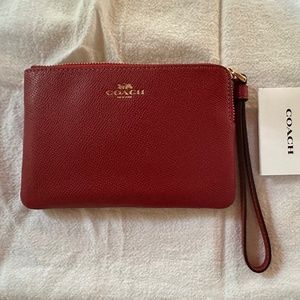 Coach corner zip wristlet red NWT
